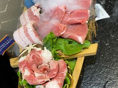 -GOGIYA·咕叽吖韩国传统烤肉店(东方新天地店)