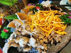 -捞王锅物料理(上海世茂广场店)