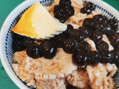 焦糖乌龙奶茶冰-堂屋糖水店(愚园店)