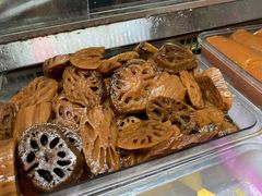 甜莲藕-老炳·七丛松甘草水果