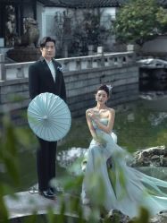 -樱花婚纱摄影