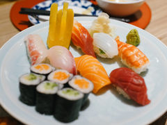 -小山日本料理(兴业太古汇店)