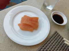 -亮马河饭店翠雅咖啡厅