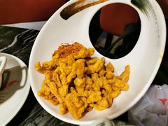 -热火朝天鲜切牛肉火锅(南强街巷店)