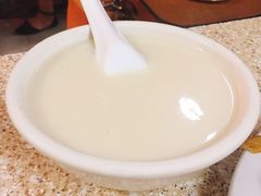 -河记肠粉店