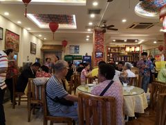 大堂-鹤乡东北菜(崮山路店)