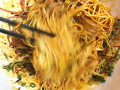 -有红鸡毛店·川菜(建设路店)