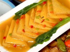 -伊带伊路新疆美食府(呼家楼店)