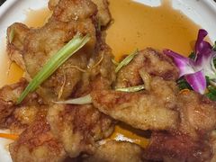 -山河屯铁锅炖·非遗东北菜(南山店)