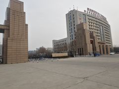 -胖东来生活广场(健康路店)
