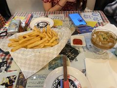 -鼓楼吃面·肉啃肉(南锣鼓巷店)