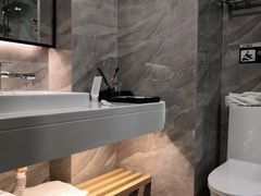 -海悦酒店(白石洲地铁站世界之窗店)