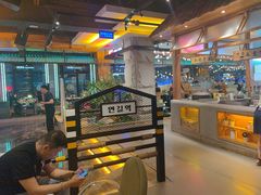 -河坝烧烤串城(金达莱店)