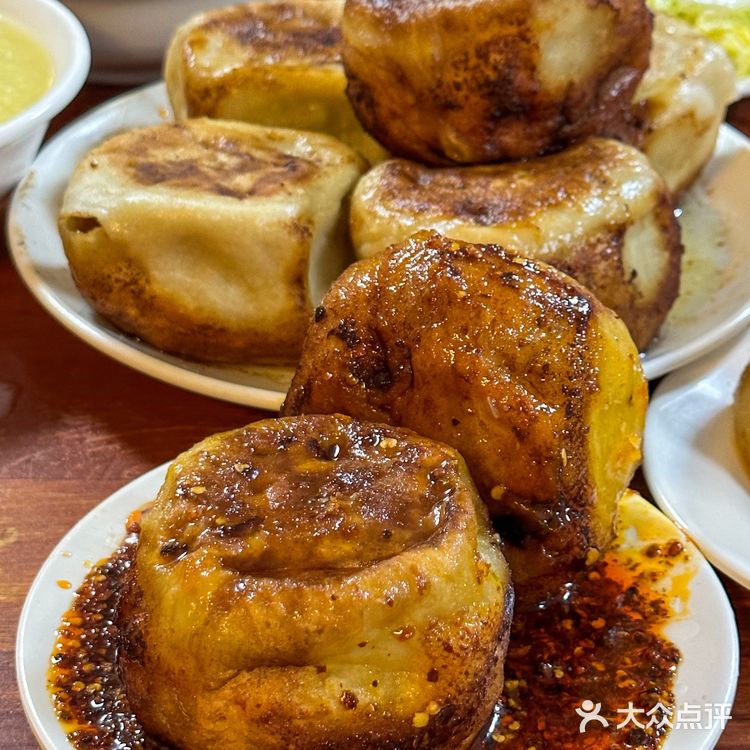 我宣布！这才是全北京最便宜好吃的门钉肉饼！