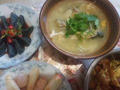 -小六农家乐(崇明西沙湿地店)