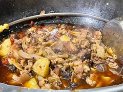 -屈夫人地锅鸡(南充店)