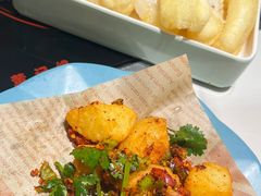 -黄记煌三汁焖锅(新佳丽江汉路店)