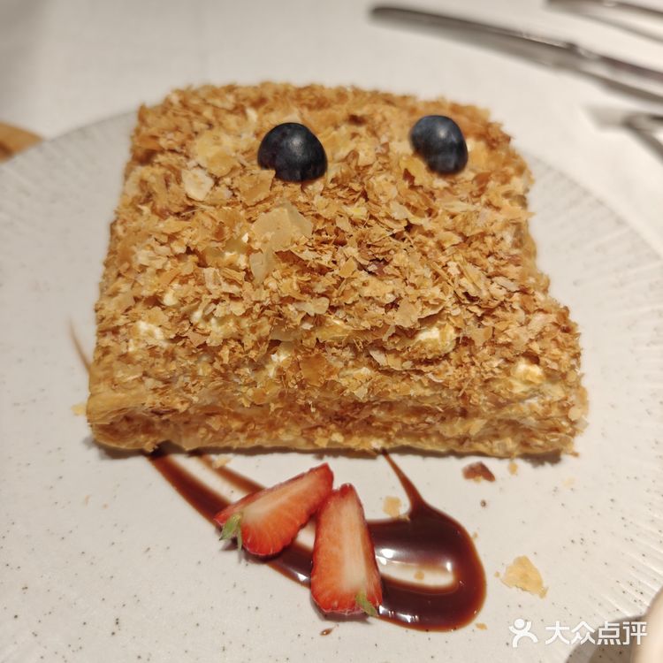西璟俄餐，团购价很划算