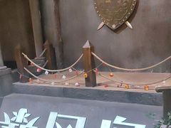 -暴风岛沉浸式体验馆(百联世纪店)