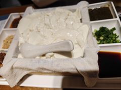 -95号酱骨·一块豆腐(展春园西路店)