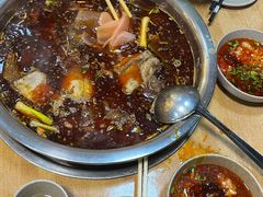 -肖肖酸萝卜鱼火锅(总店)