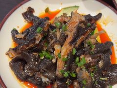 -川流不息·地道川菜·小龙虾(松东路店)