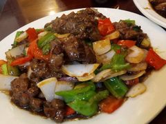 -余杨鸭鸭餐厅