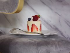 -Fridi Patisserie Cafe