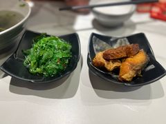 裙带菜-馋三尺蟹粉小笼(人民广场店)