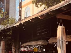 -城墙外BAR