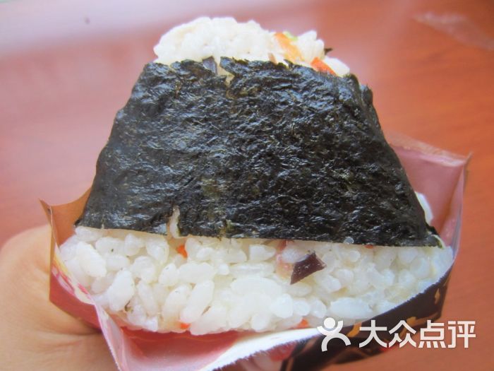 全家便利店(高教路店)金华火腿三角饭团图片 - 第258张