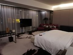 -广州天河希尔顿酒店