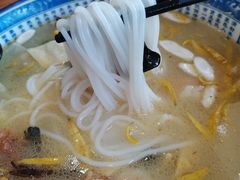 -桥香园过桥米线(国贸店)