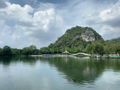 -星湖旅游景区七星岩