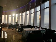 -厚街国际大酒店·360度旋转餐厅