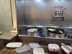 -小杨生煎(黄河路美食休闲街店)
