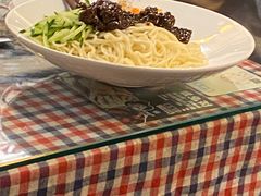 -鼓楼吃面·肉啃肉(南锣鼓巷店)