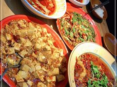 -先启半步颠小酒馆(虹桥龙湖天街店)