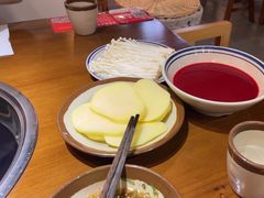 -巴隆门重庆老火锅(太湖路店)