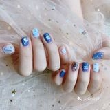 美甲颜色 流行美甲颜色 秋冬美甲