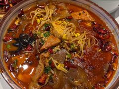 -经典老菜坊·开封灌汤包(火车站店)