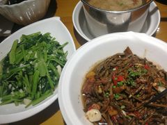 -邻家小馆(银都店)