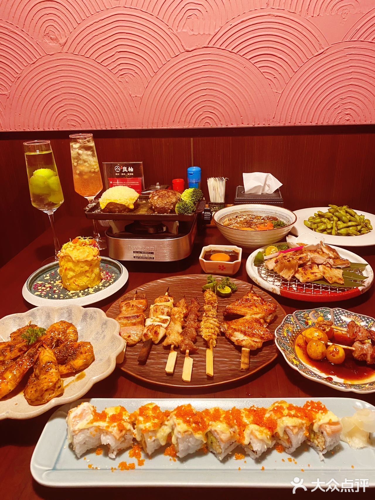 一家拥有独特氛围感的日料餐厅!