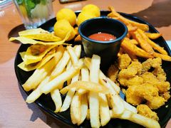 小吃拼盘-魏斯理汉堡(西安沣东吾悦店)