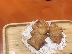 香炸潮州肉卷-金穗园·砂锅粥.醉鸡煲火锅(长寿路店)