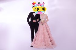-雪中彩影婚纱摄影·微光艺术中心