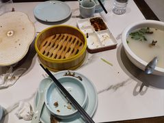 -梅利汴京烤鸭•开封豫菜地标店(东大街店)