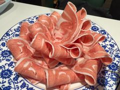-一只羊·铜锅涮羊肉烧烤