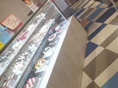 -85度C(生甜甜圈研究工坊·上海平凉店)