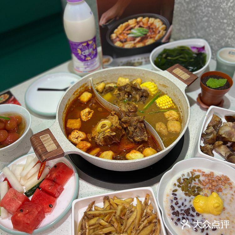 西铁营好吃下饭肉好多的牛腩火锅🔥